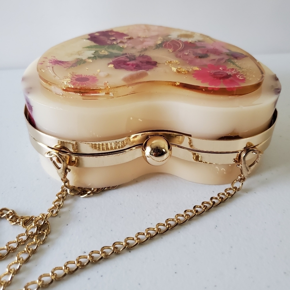 Heart Shaped Pressed Flower Resin Purse Chain Strap Wearable Art Clutch Bella - Picture 8 of 16